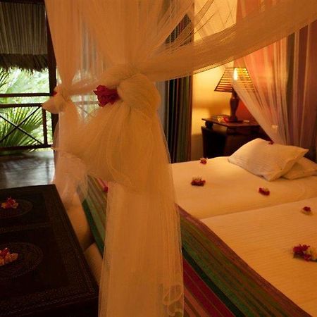 Nosy Be Hotel & Spa Ambaro エクステリア 写真