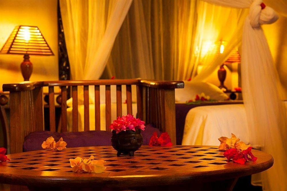 Nosy Be Hotel & Spa Ambaro エクステリア 写真