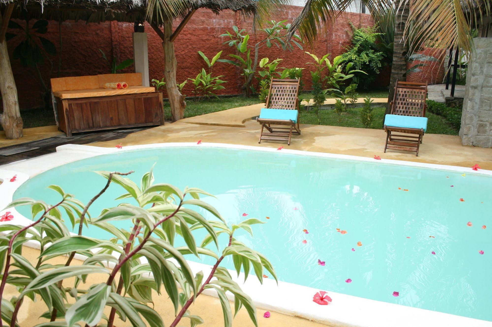 Nosy Be Hotel & Spa Ambaro エクステリア 写真
