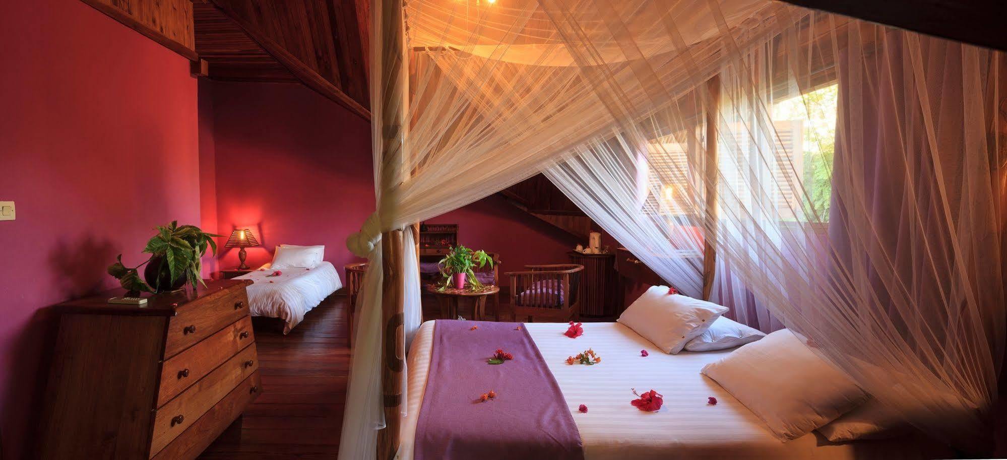 Nosy Be Hotel & Spa Ambaro エクステリア 写真