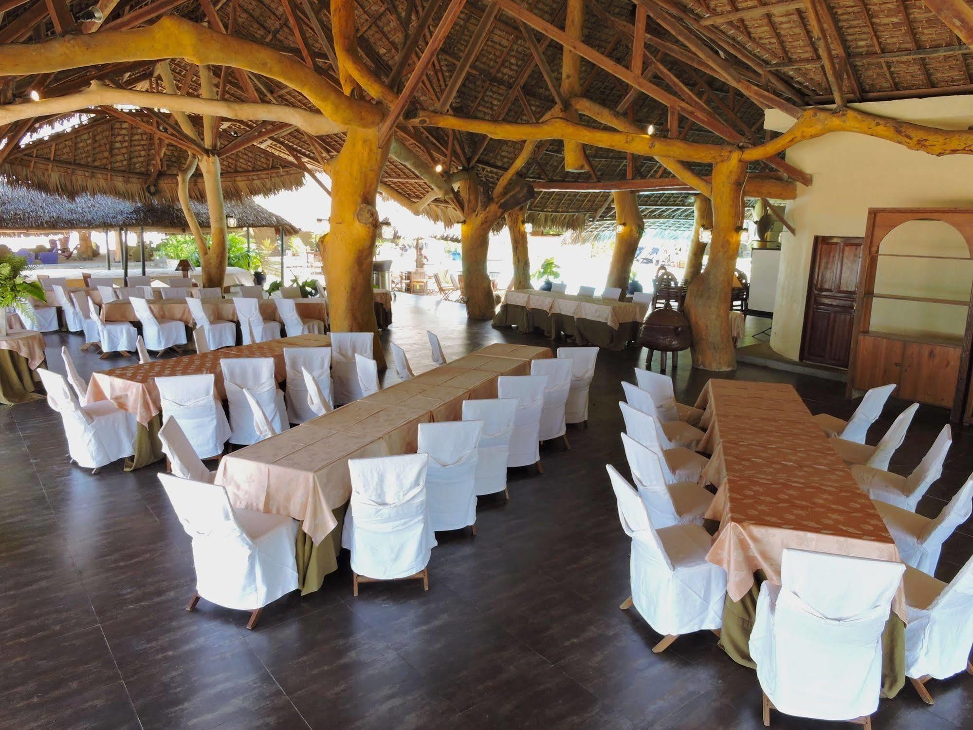 Nosy Be Hotel & Spa Ambaro エクステリア 写真